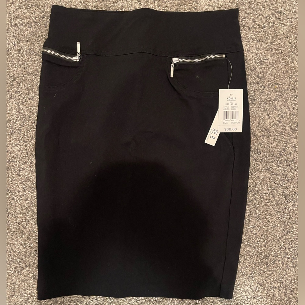 Joe B Zipper Pocket Pencil Skirt